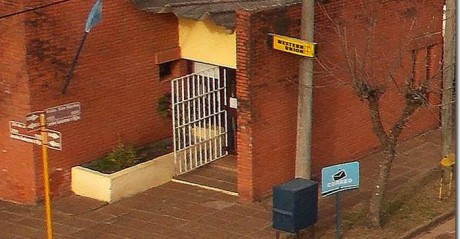 El correo de Villa Clara abre solo para el pago de pensiones y asignaciones