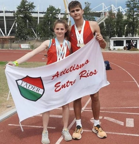 XI Juegos Deportivos Federados de la Región Centro: Delfina Zanolli y Tomas Pérez Savornin lograron medalla de oro