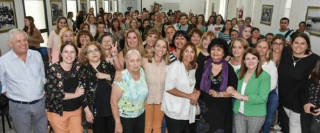 Dora Barrancos disert en Paran sobre trabajo y liderazgo en las mujeres