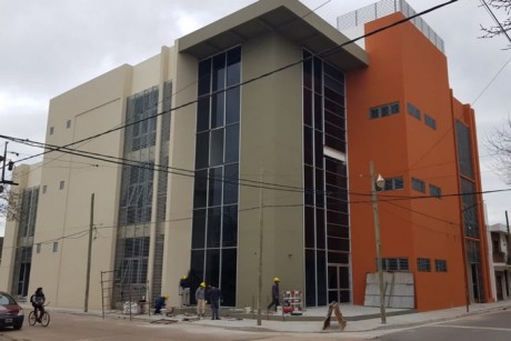 Finaliza la construcción del nuevo edificio de la escuela técnica Presbítero Colombo de Gualeguaychú