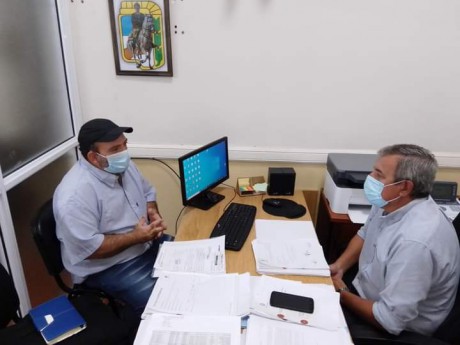 Jaime Velez realiza gestiones ante el subsecretario de comunas Mariano Nuez