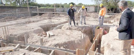 El gobierno provincial realiza una millonaria inversin en infraestructura escolar en la ciudad de Paran