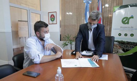 Trabajan en un nuevo proyecto de pavimento urbano para la ciudad de Federal