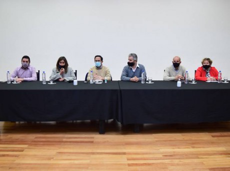 La provincia avanza con el sector avcola en el ordenamiento de la produccin