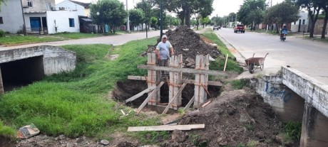 Se sumar un puente peatonal a la puesta en valor de las plazoletas de av. Rocamora