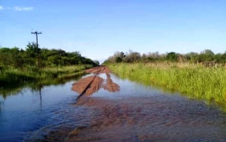 Reclaman gestiones a la Junta de gobierno de Races Este y Oeste para la reparacin de caminos