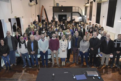 Referentes de ferias municipales y feriantes de la economa social participaron de un encuentro provincial: Estuvieron presentes representantes de Villa Clara, Villa Domnguez y Villaguay