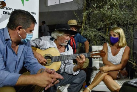 La vicegobernadora celebr el xito del Festival de Diamante a lo largo de sus 50 aos