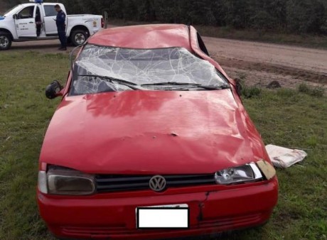 Despiste y vuelco en Ruta 130